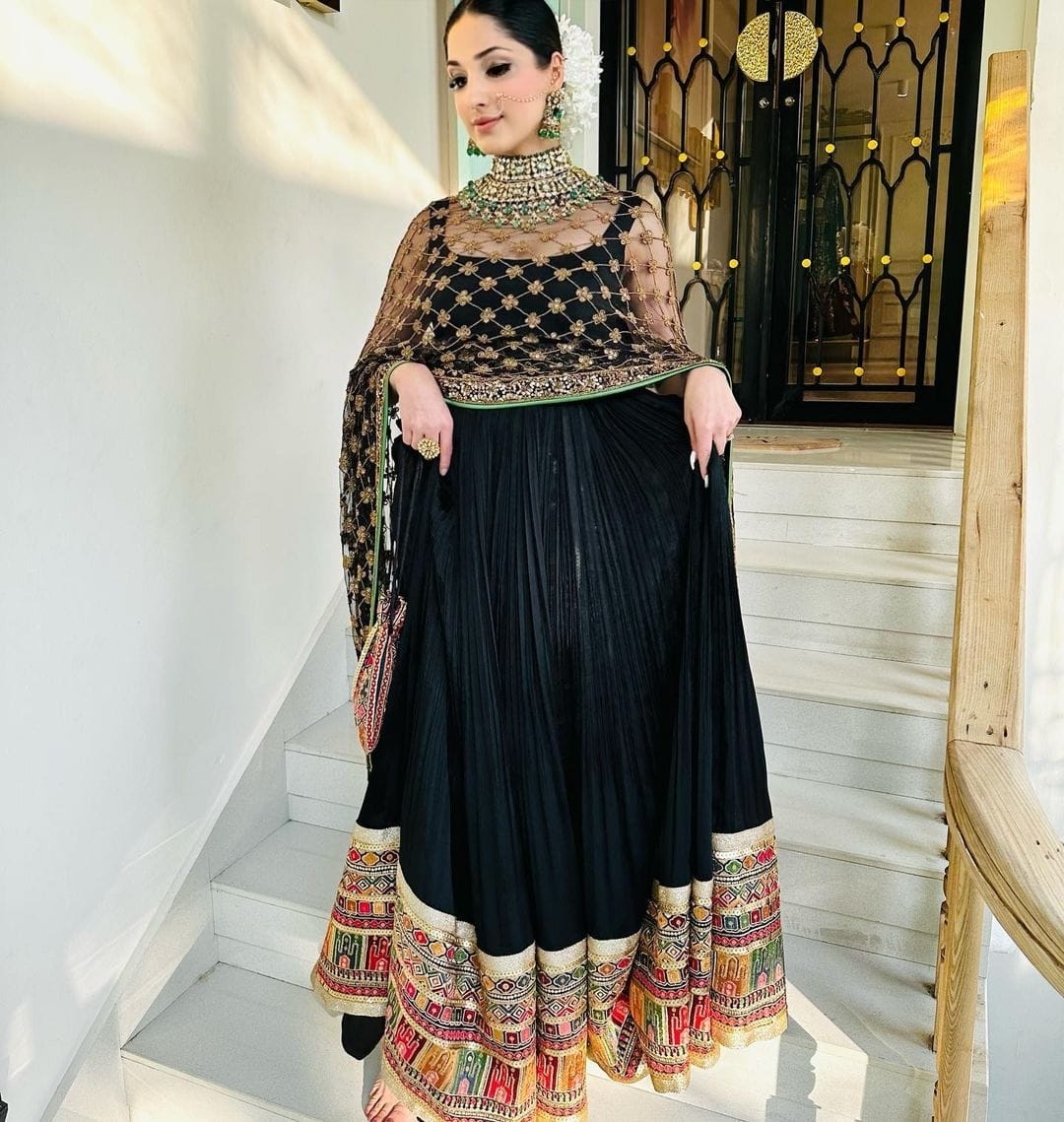 Black Anarkali Gown In Georgette With Embroidery Work Clothsvilla