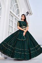 Load image into Gallery viewer, Buy Indian Latest Designer Bollywood Style Lehenga Choli Collection ClothsVilla.com