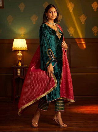 Dark Green Color Bell Sleeve Velvet Salwar Suit with Red Dupatta - ClothsVilla.com