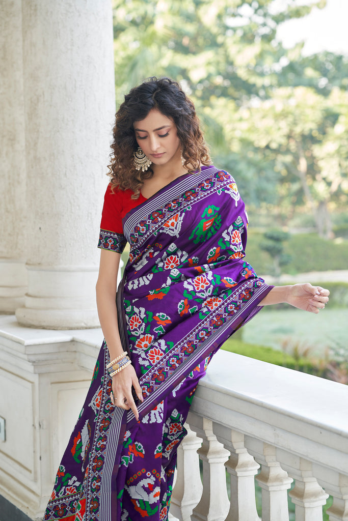Delightful Purple Weaving Patola Silk Wedding Wear Saree ClothsVilla