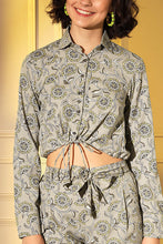 Load image into Gallery viewer, Exclusive Crepe Printed Co-Ords Set with Shots Collection ClothsVilla.com
