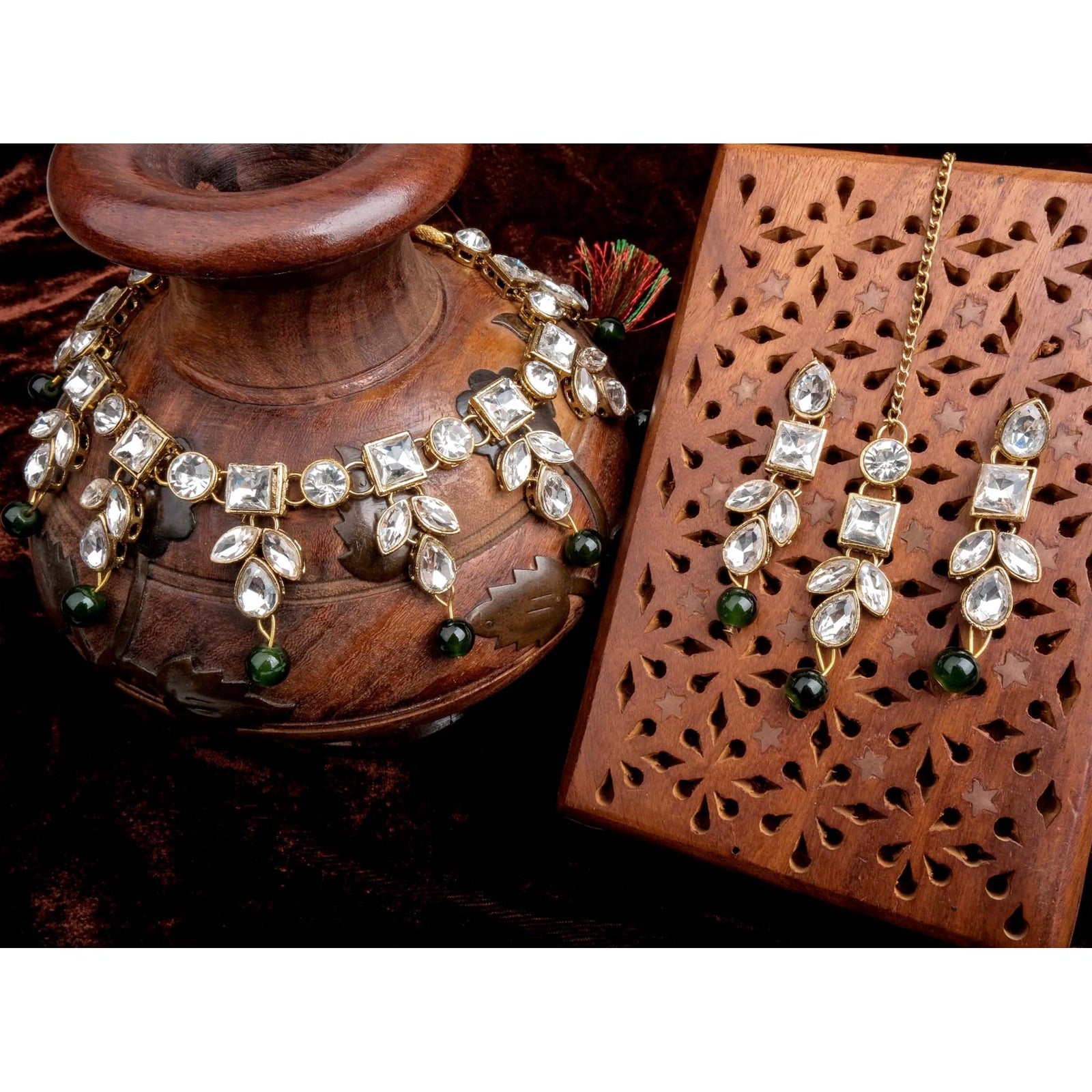 Fancy Dimond with Green Pearl Necklace Alloy Gold-plated Jewel Set ClothsVilla