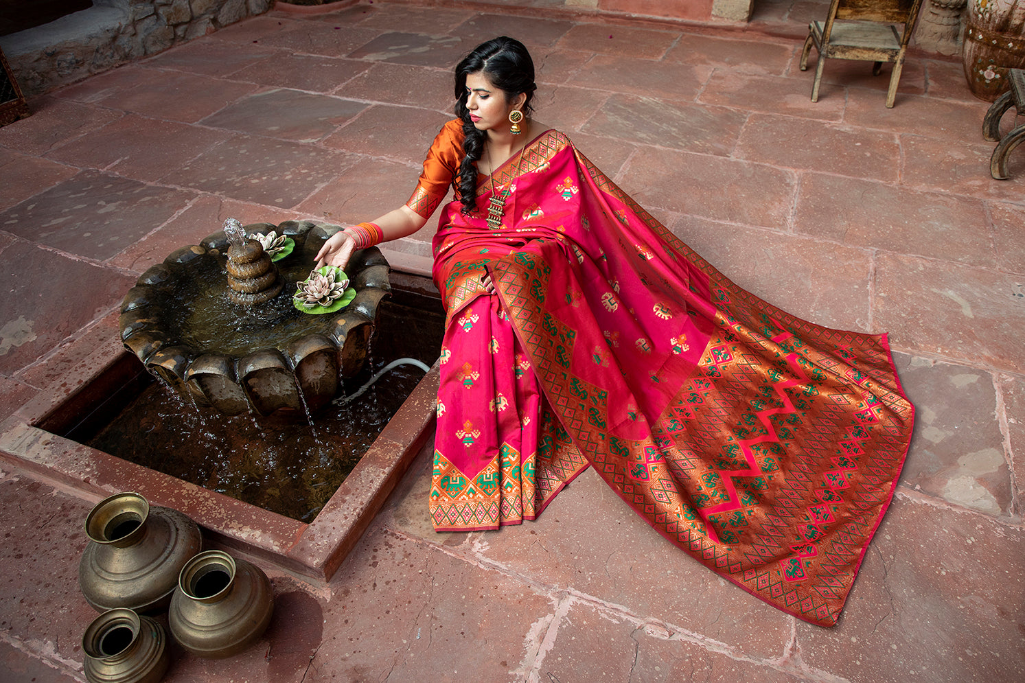 Glamourous Dark Pink Woven Silk Patola Fancy Saree ClothsVilla