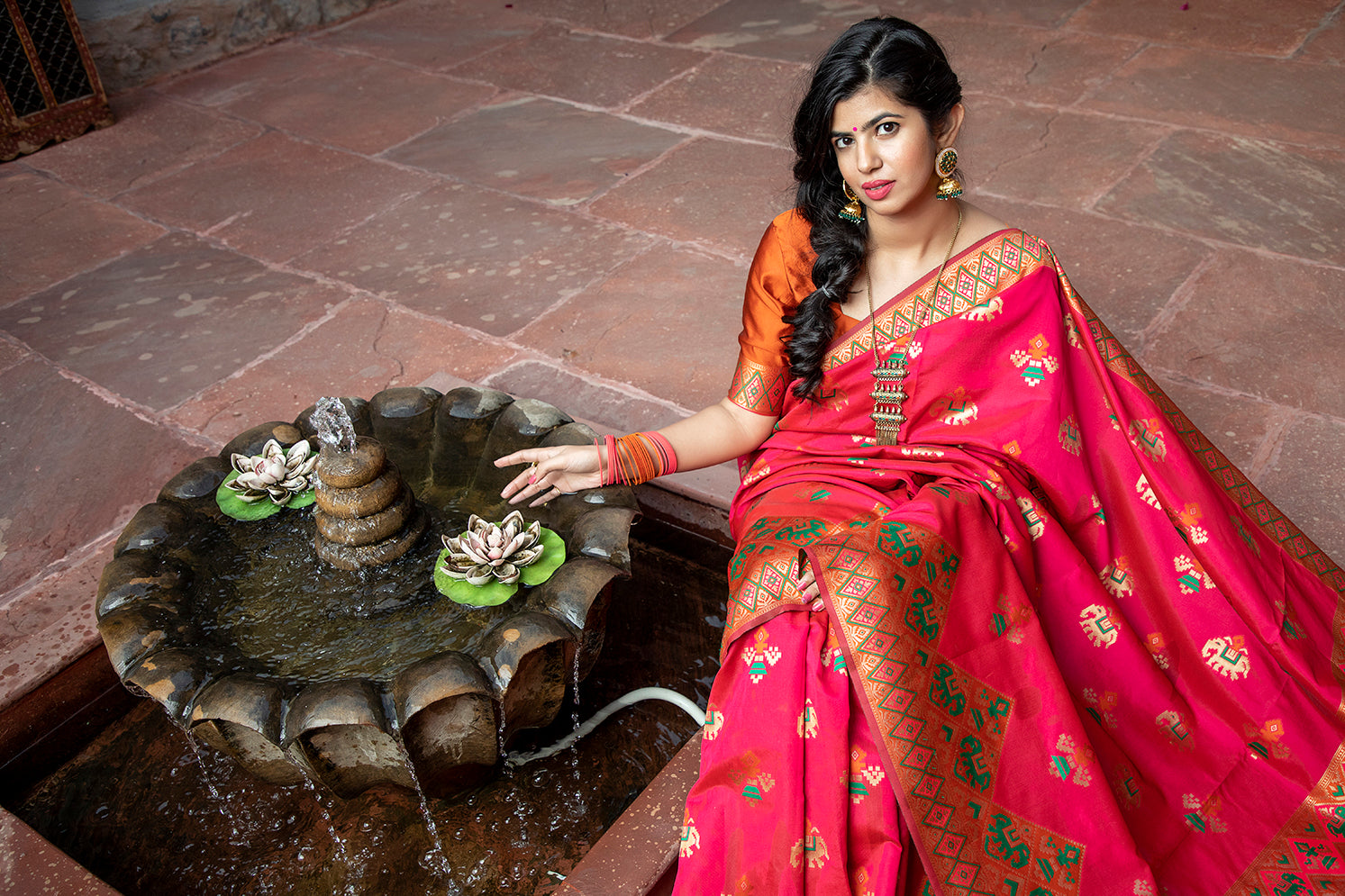 Glamourous Dark Pink Woven Silk Patola Fancy Saree ClothsVilla