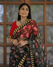 Load image into Gallery viewer, Green Color Lace Work Flower Print Organza Saree Clothsvilla
