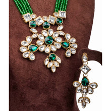 Load image into Gallery viewer, Green Pearl and Dimond Necklace Alloy Jewel Set ClothsVilla