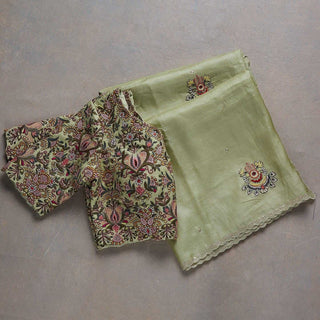 Green Saree in Organza With Resham and Embroidery Work Clothsvilla