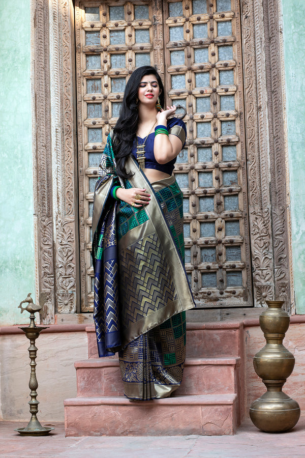 Green Weaving Banarasi Silk Festival Wear Saree ClothsVilla
