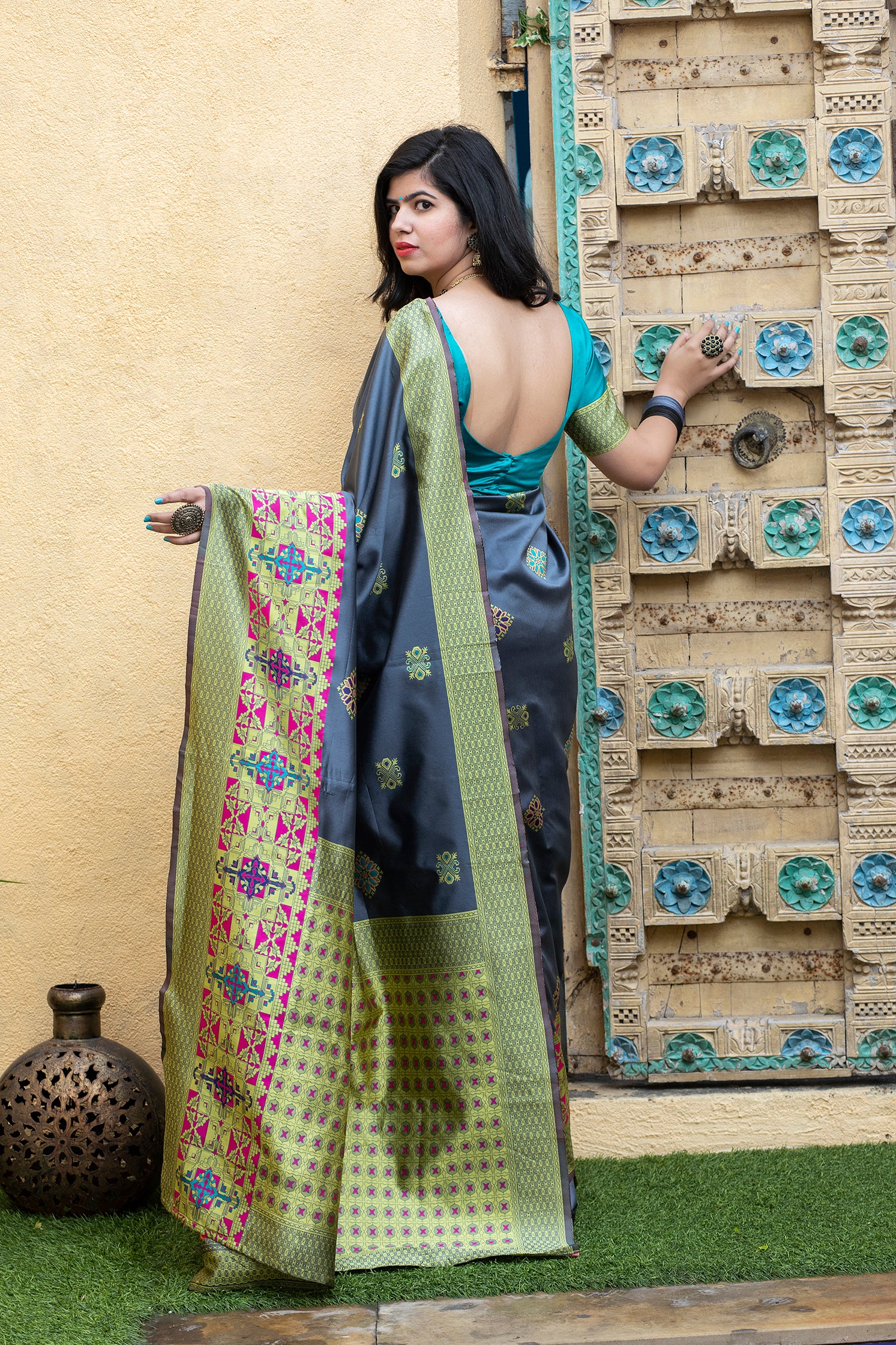 Grey Heavy Bordered Banarasi Silk Wedding Wear Saree With Blouse ClothsVilla