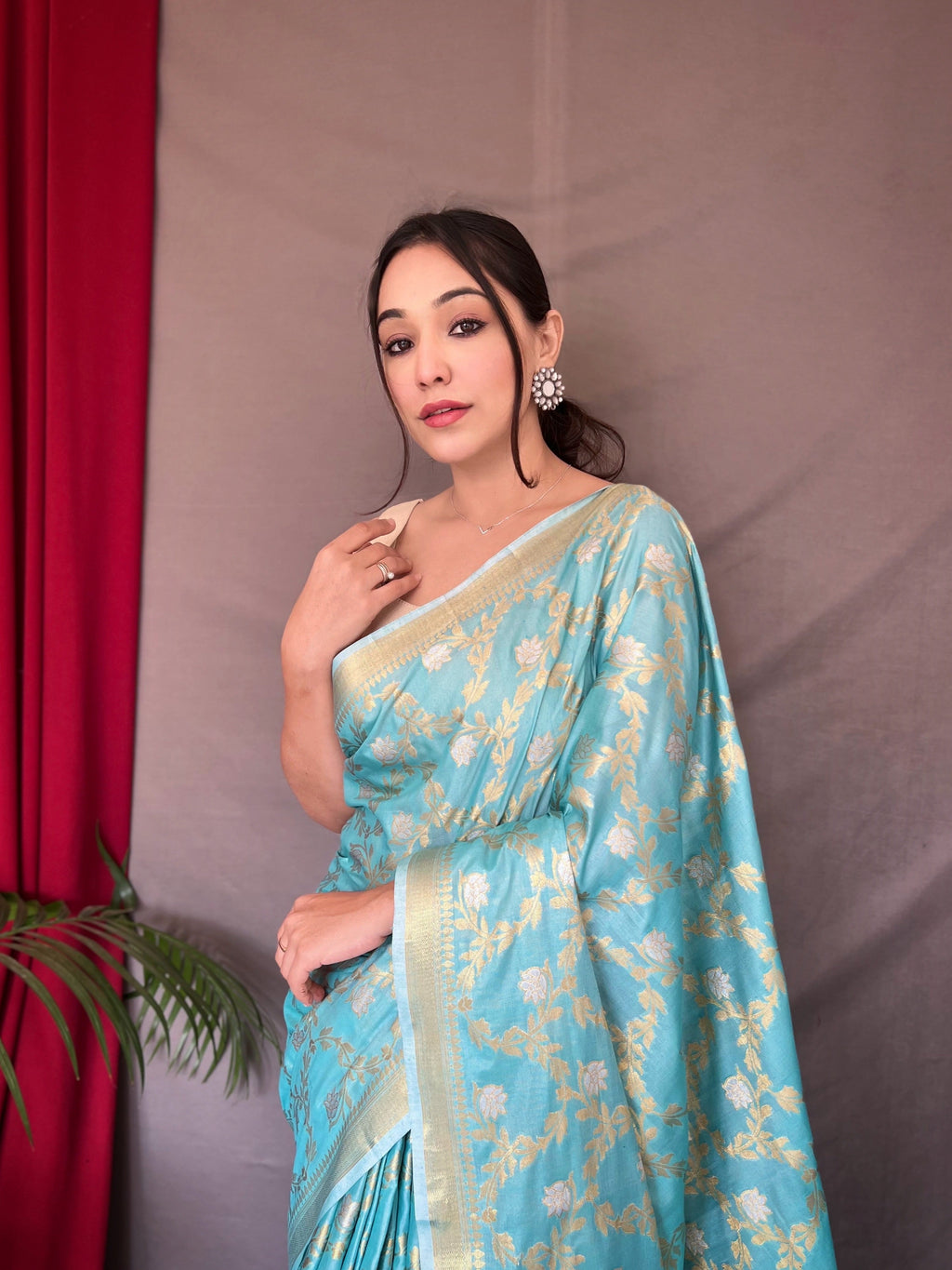 Blue Saee in Cotton With Rose Gold Woven Clothsvilla