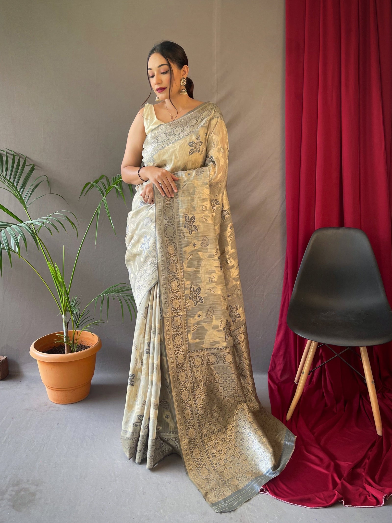 Mogra Cotton Linen Slub Jaal Woven Saree Grey Clothsvilla