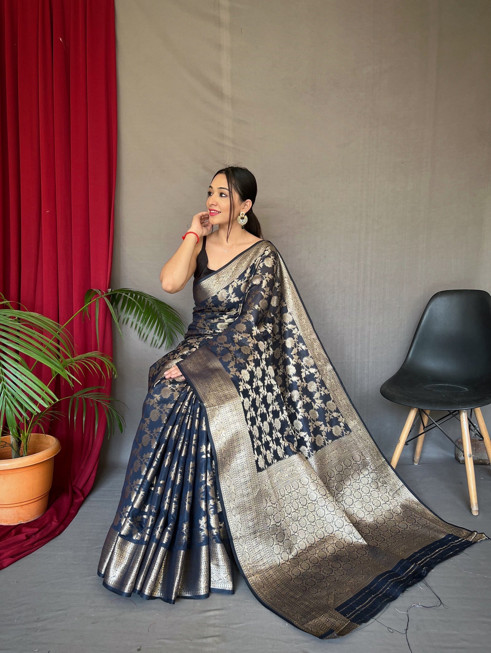 Navy Blue Jhalak Cotton Linen Jaal Woven Saree Clothsvilla