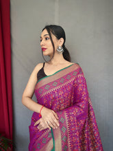 Load image into Gallery viewer, Magenta Purple Rajkoti Patola Silk Woven Saree Clothsvilla