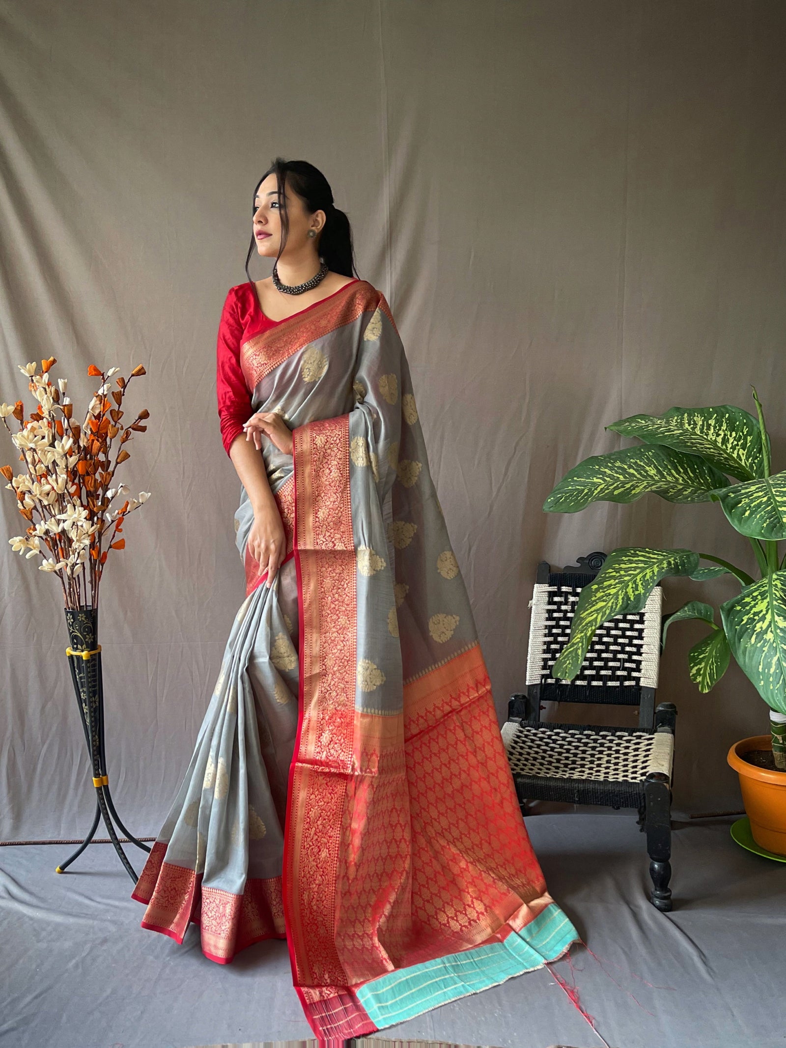 Linen Chaap Woven Dark Grey Clothsvilla