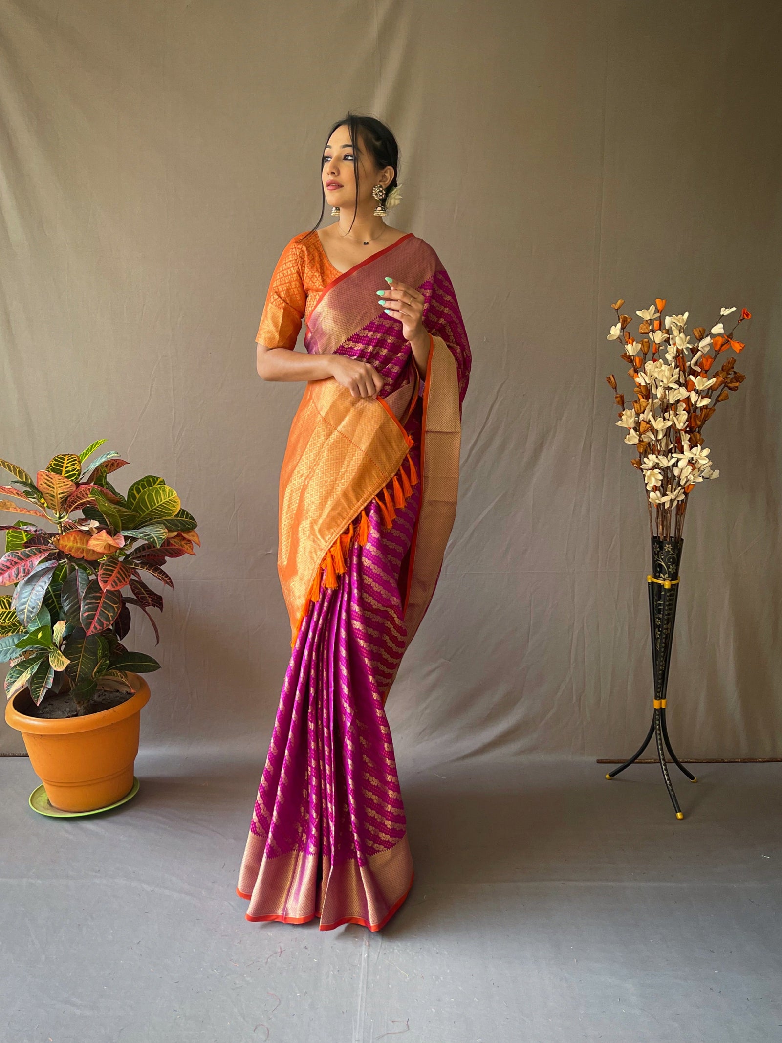 Patola Leheriya Woven Dark Fuchsia Clothsvilla