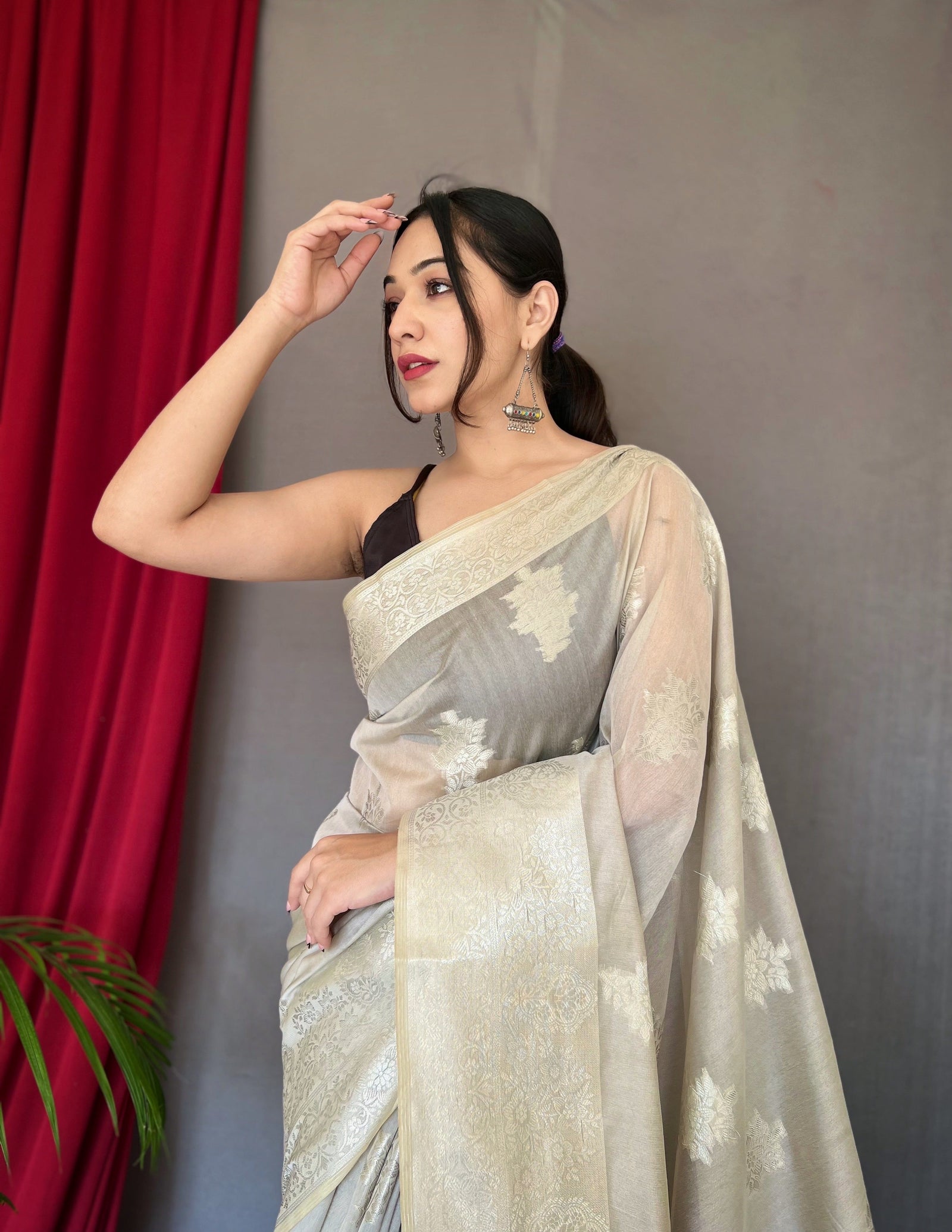 Saanvi Cotton Rose Gold Woven Saree Grey Clothsvilla