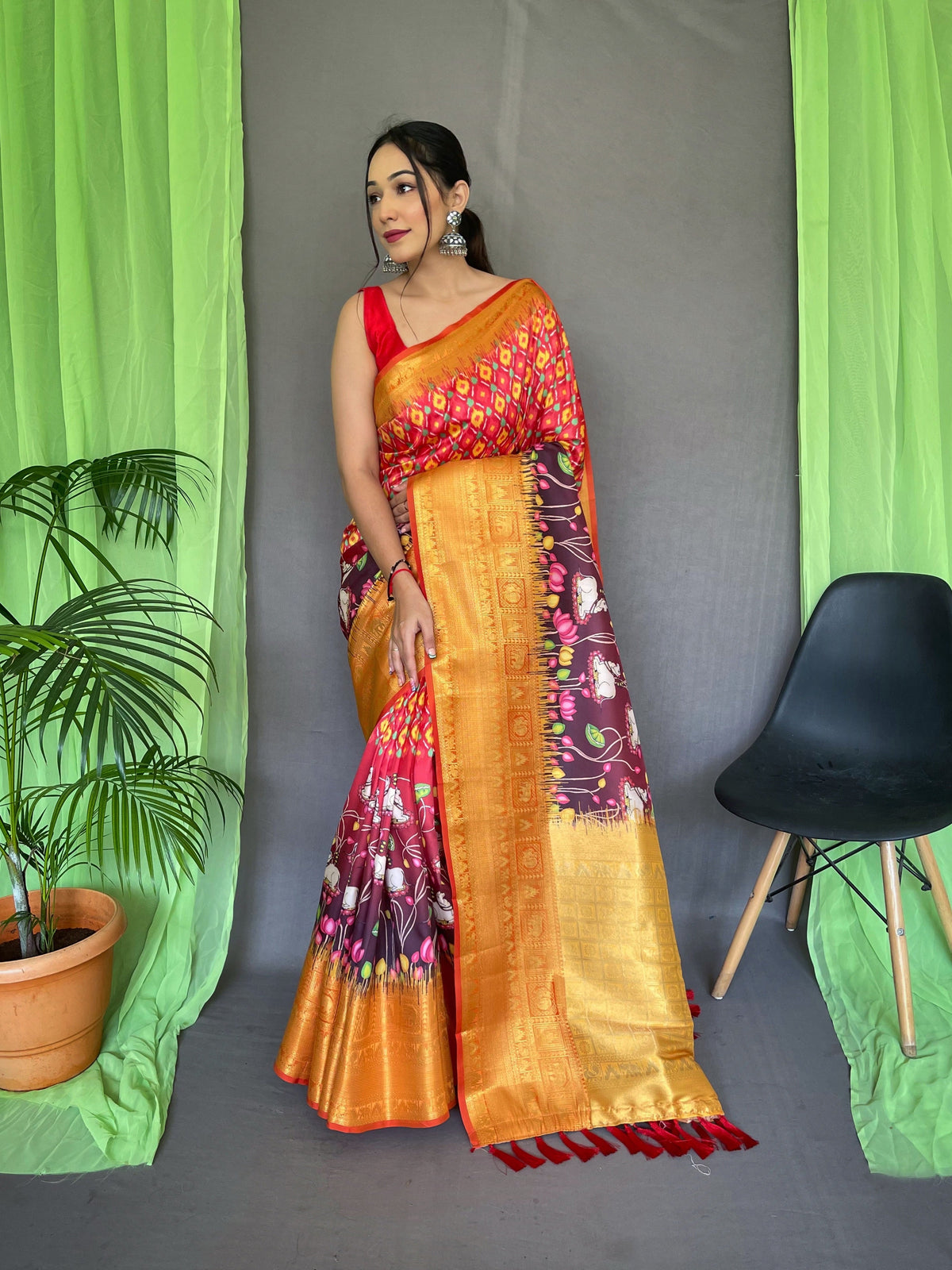 Shrikala Gala Ajrakh Kalamkari Printed Woven Saree Red Clothsvilla Main image