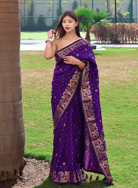 Suhani Soft Silk Saree with Floral Woven Border and Pallu Purple Clothsvilla Main image