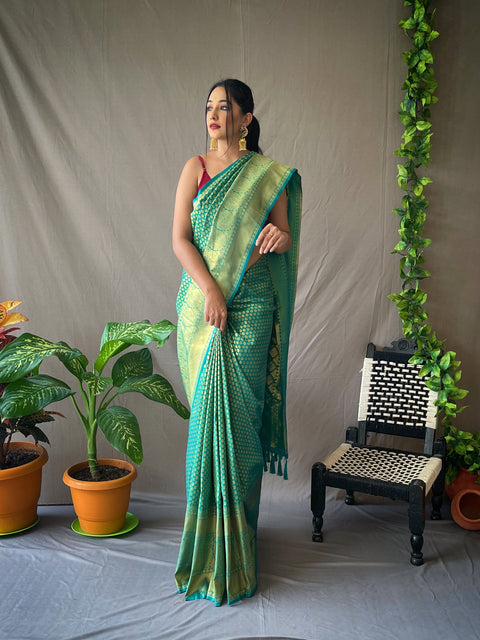 Pure Kanjeevaram Silk #2 Rama Green Clothsvilla Main image