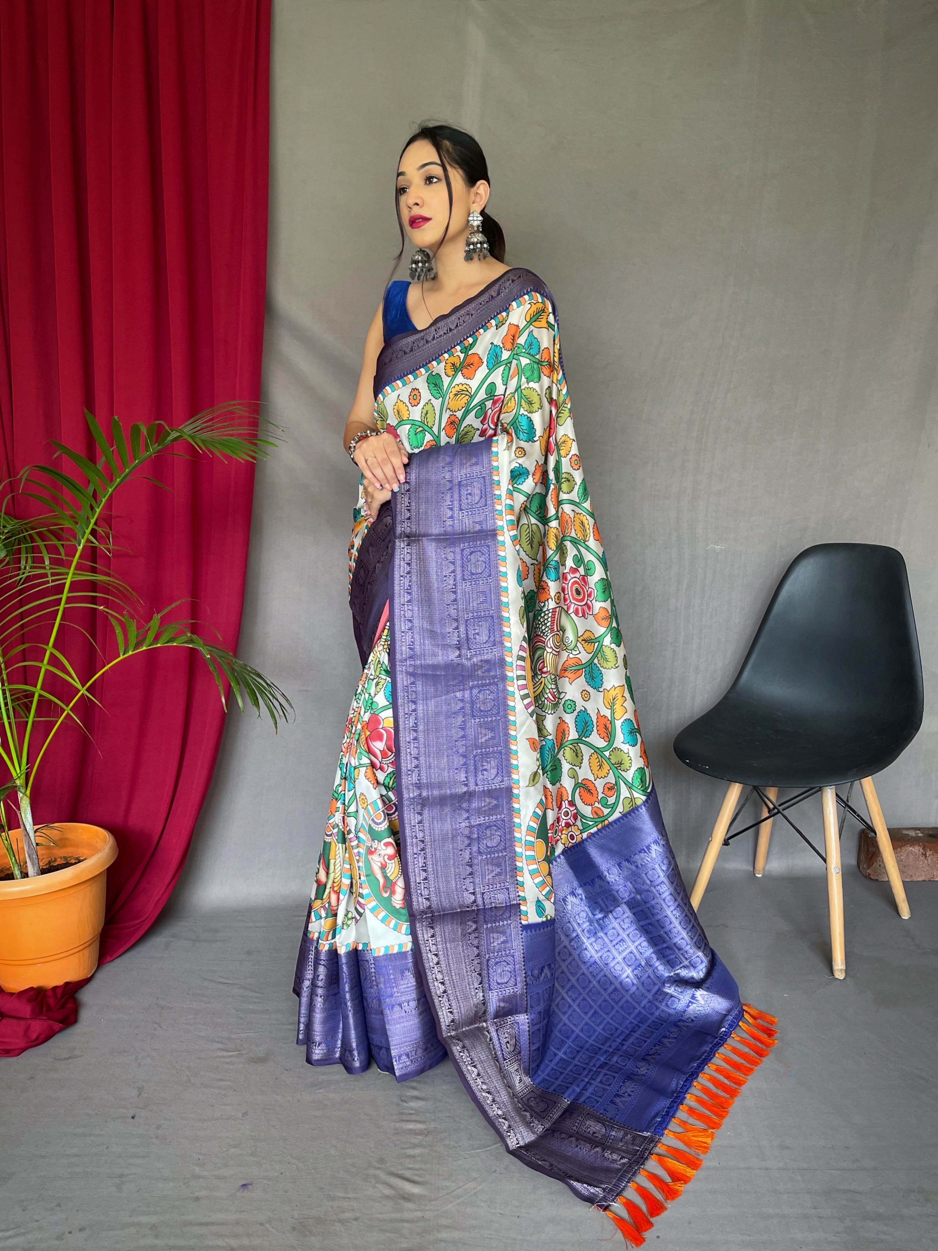 Kalamkari Gala Printed Woven Saree White Blue Clothsvilla Main image