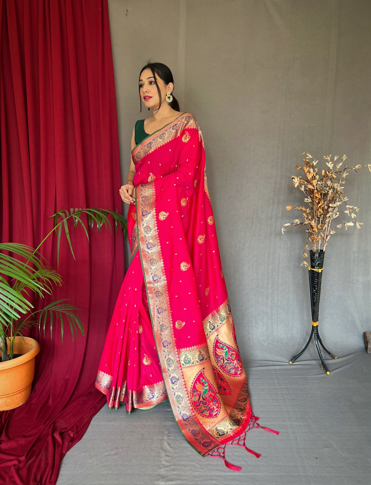 Paithani Silk Meenakari Peacock Zari Woven Saree Hot Pink Clothsvilla Main image