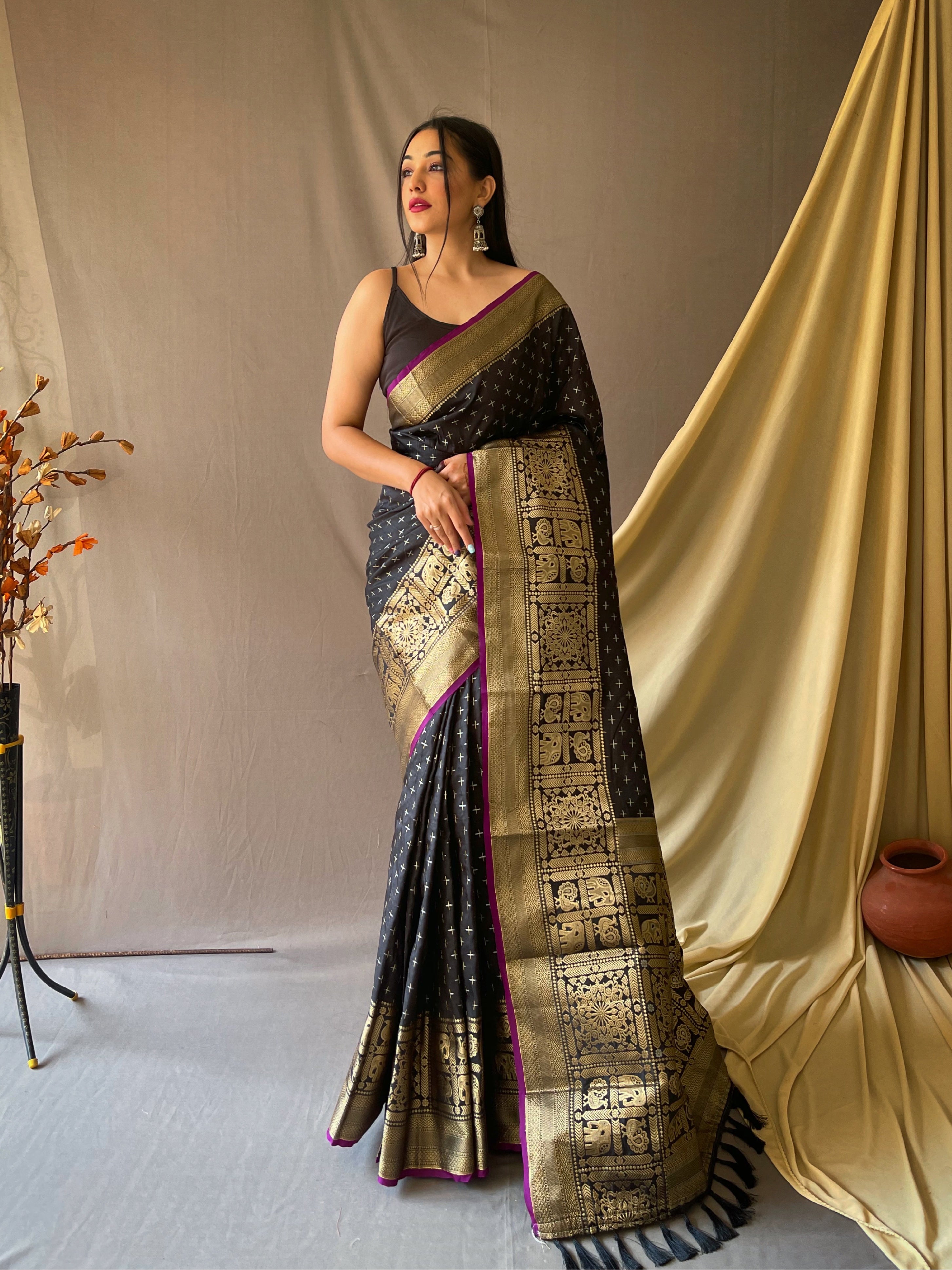 Suhasini Soft Silk Woven Saree Black Clothsvilla Main image