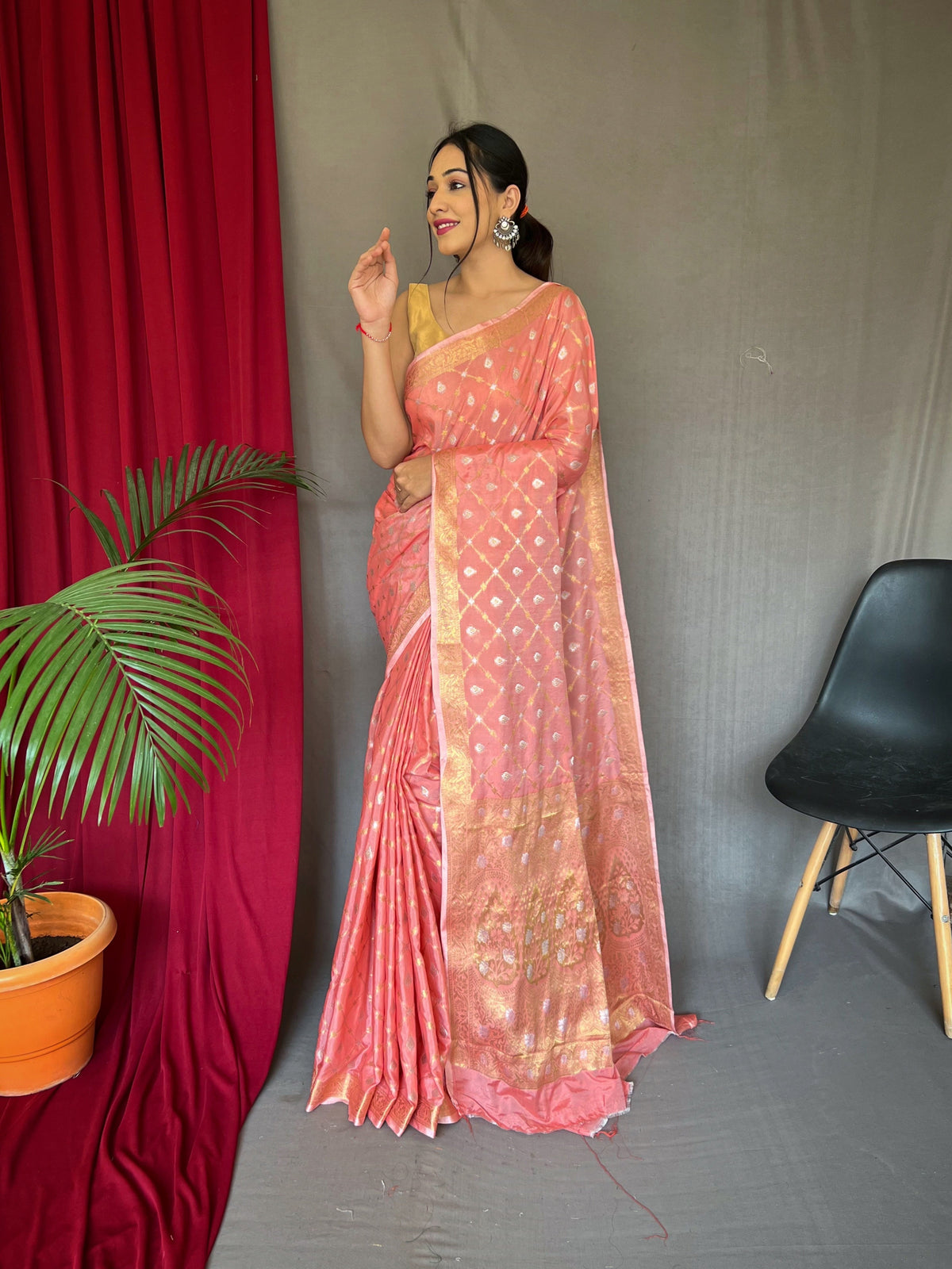 Shangrila Cotton Rose Gold Woven Saree Coral Pink Clothsvilla Main image