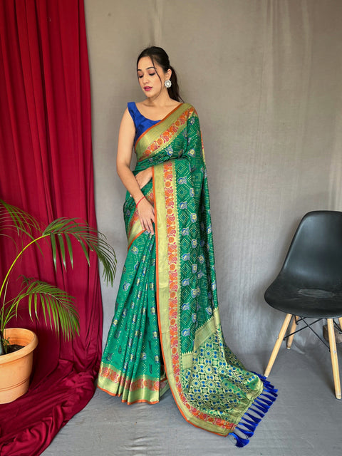 Kutch Patola Silk Woven Saree Green Clothsvilla Main image