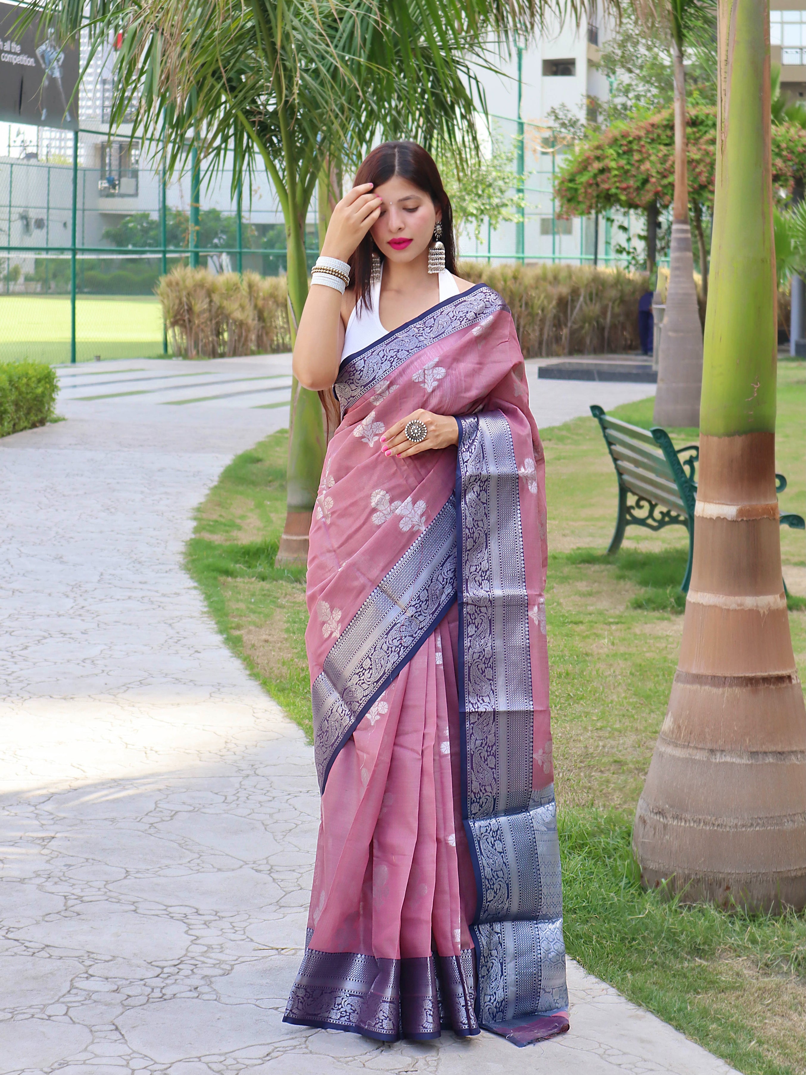 Linen Contrast Woven Saree Light Mauve Clothsvilla