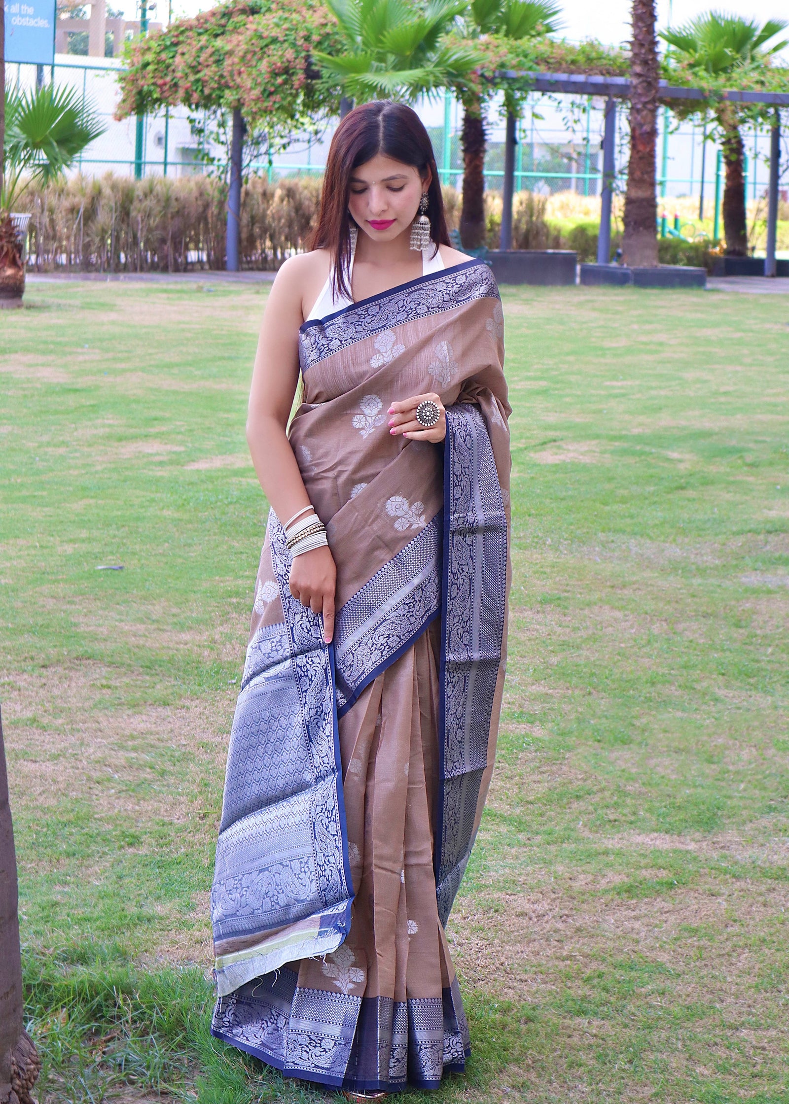 Linen Contrast Woven Saree Oyster Brown Clothsvilla
