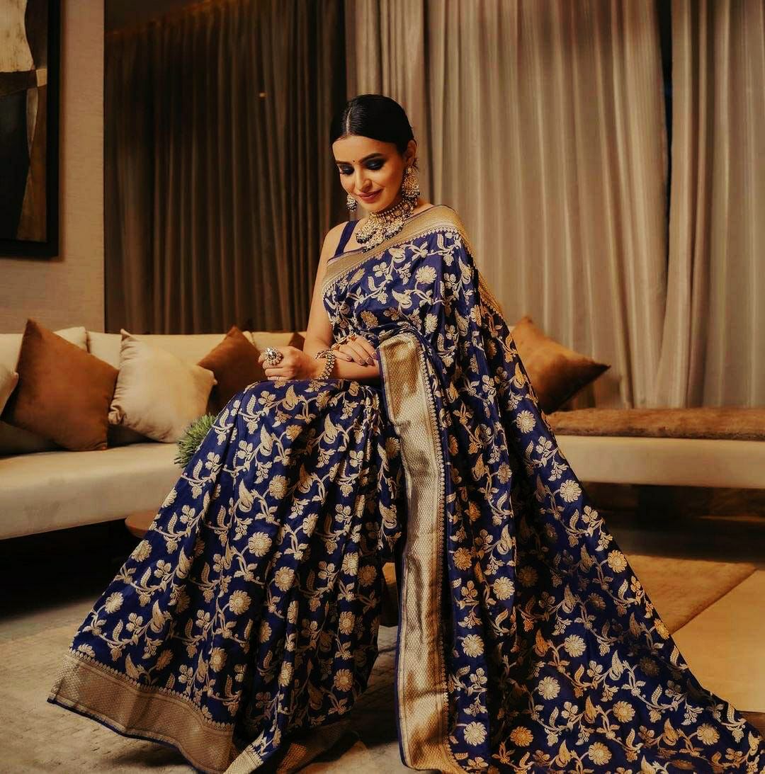Phenomenal Blue Soft Banarasi Silk Saree With Girlish Blouse Piece KP
