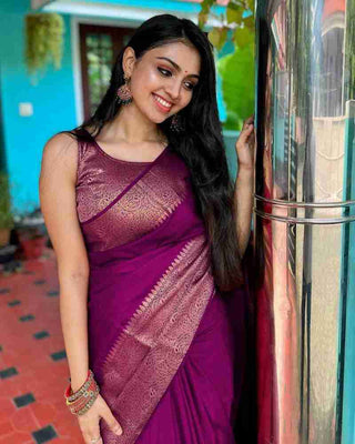 Adorning Purple Soft Silk Saree With Gratifying Blouse Piece Shriji