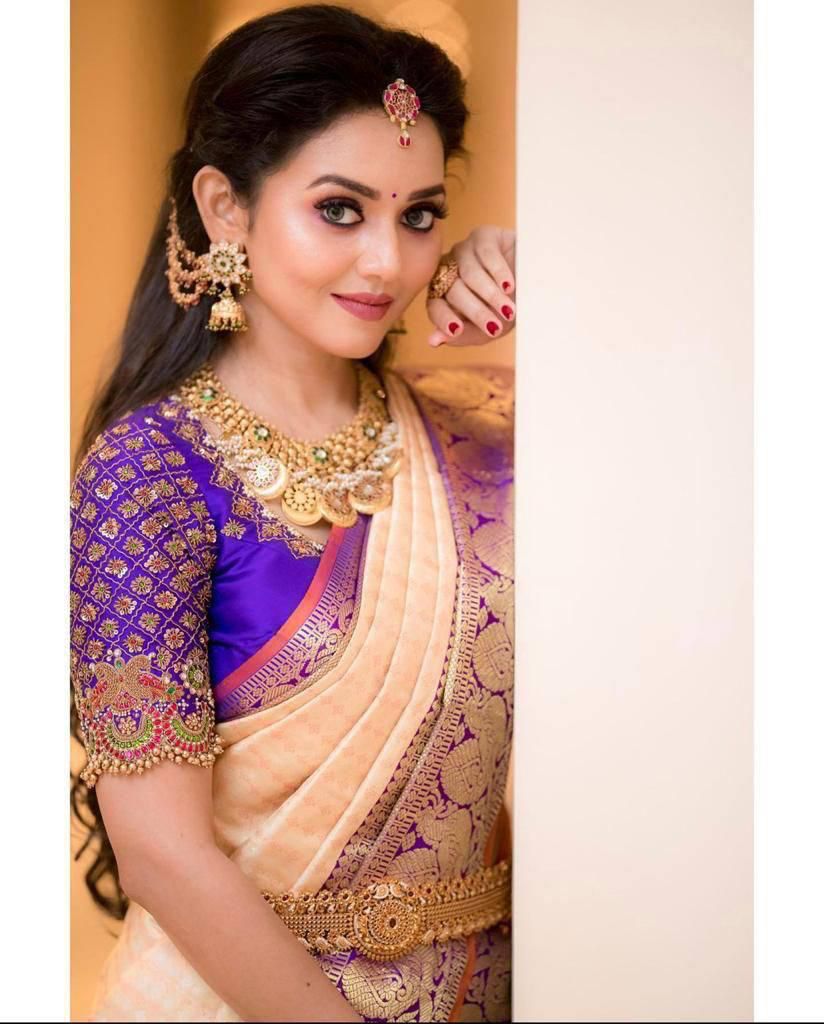 Groovy Peach Soft Silk Saree With Angelic Blouse Piece KP