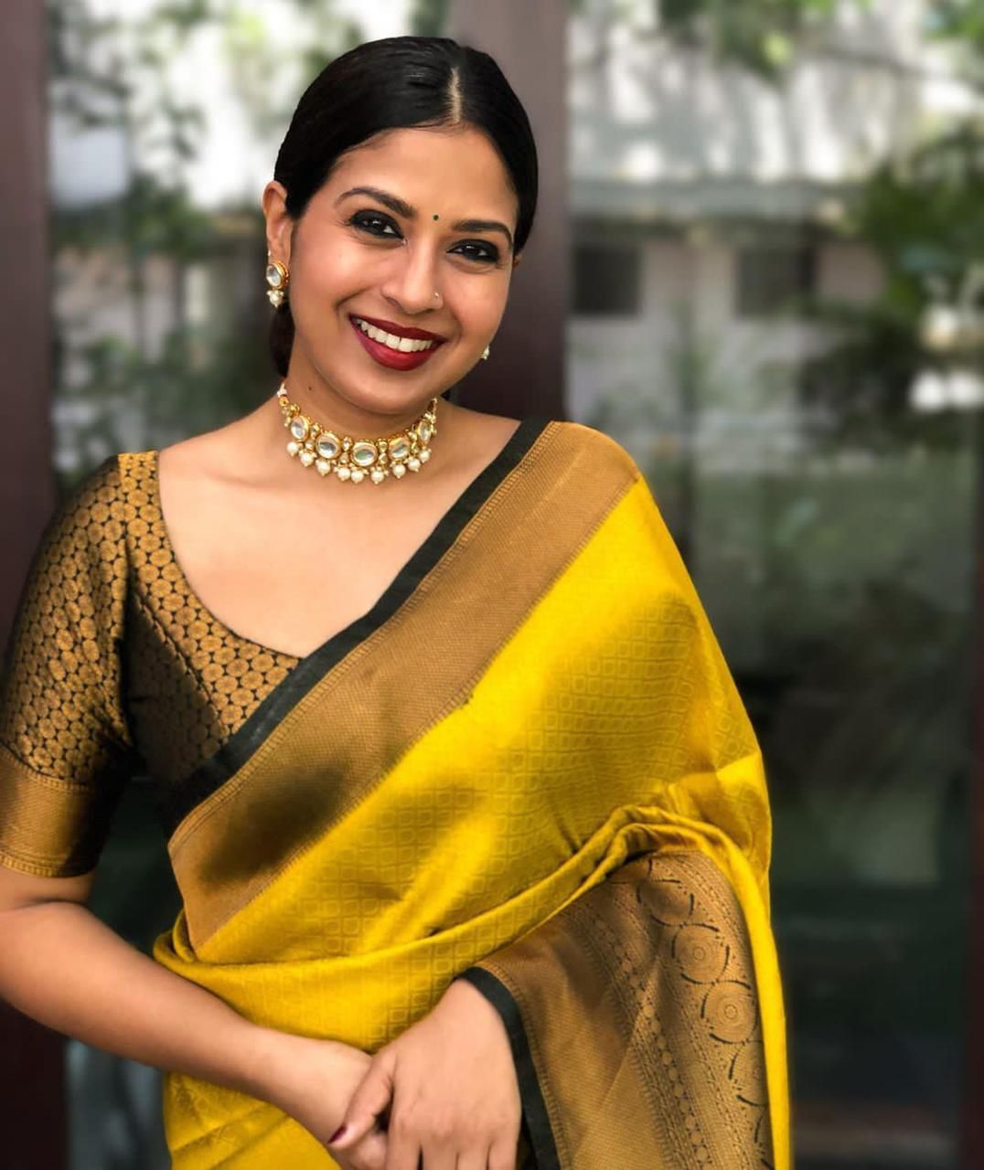 Bucolic Yellow Soft Silk Saree With Gossamer Blouse Piece Secondary image