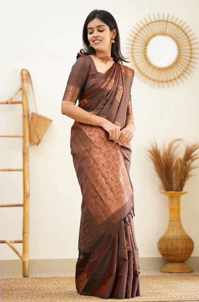 Handloom Jayashree Silk Saree Coffee Brown Color with Running Blouse-Indiehaat  – Indiehaat.com