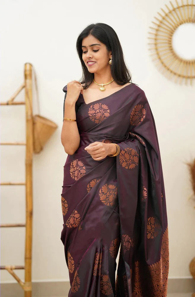 Chatoyant Purple Soft Silk Saree With Scrumptious Blouse Piece KP