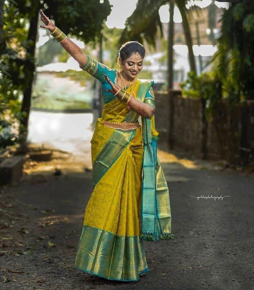 Mustard Yellow Colour Floral Deseign Tissue Saree With Printed Blouse