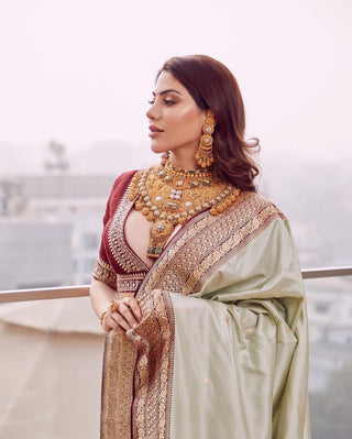 Refreshing Grey Soft Silk Saree With Skinny Blouse Piece KP