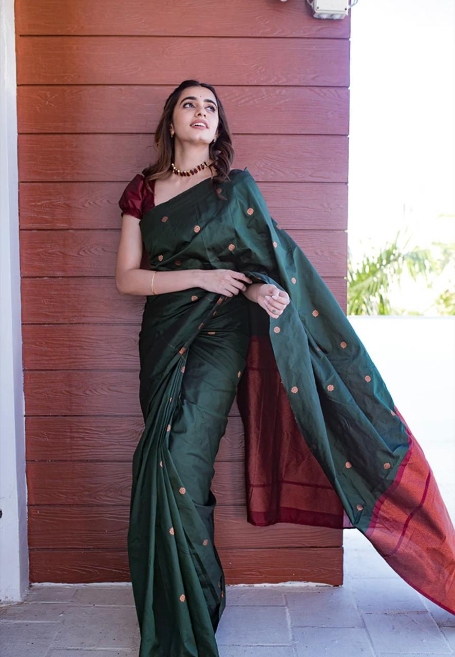 Devastating Dark Green Soft Silk Saree With Staggering Blouse Piece KP