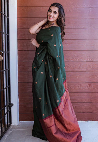 Devastating Dark Green Soft Silk Saree With Staggering Blouse Piece KP
