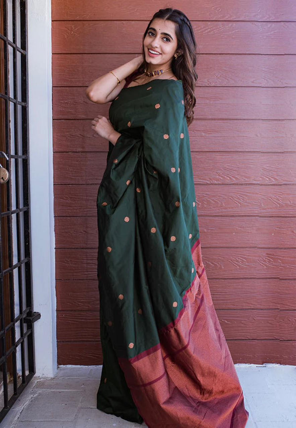 Devastating Dark Green Soft Silk Saree With Staggering Blouse Piece KP