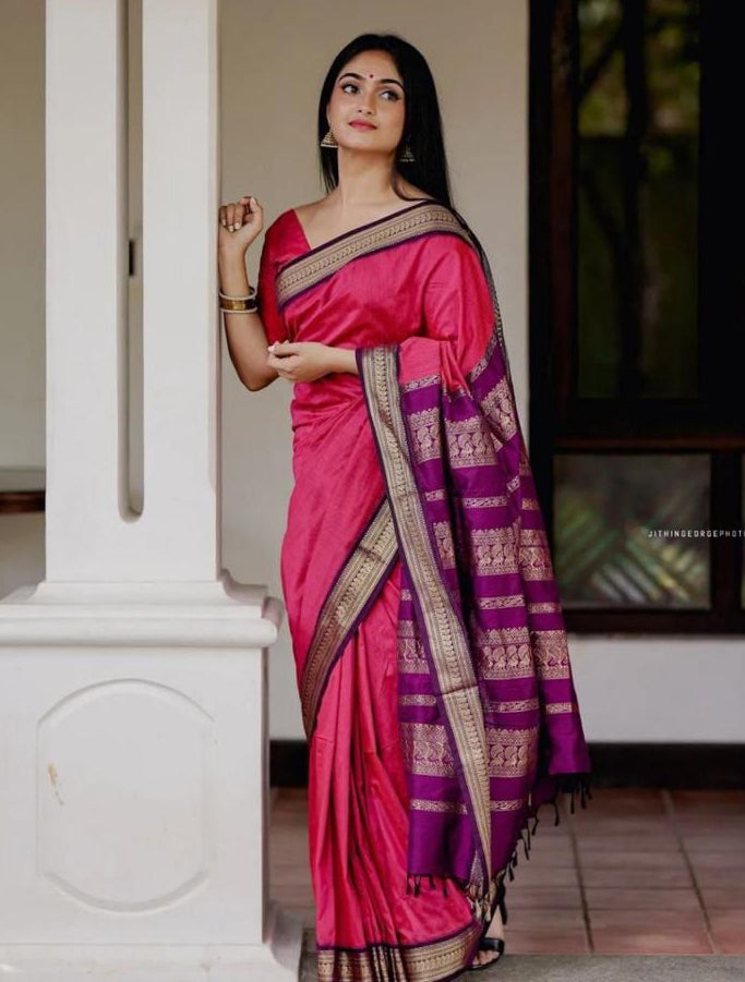 Snazzy Pink Soft Banarasi Silk Saree With Luxuriant Blouse Piece KP