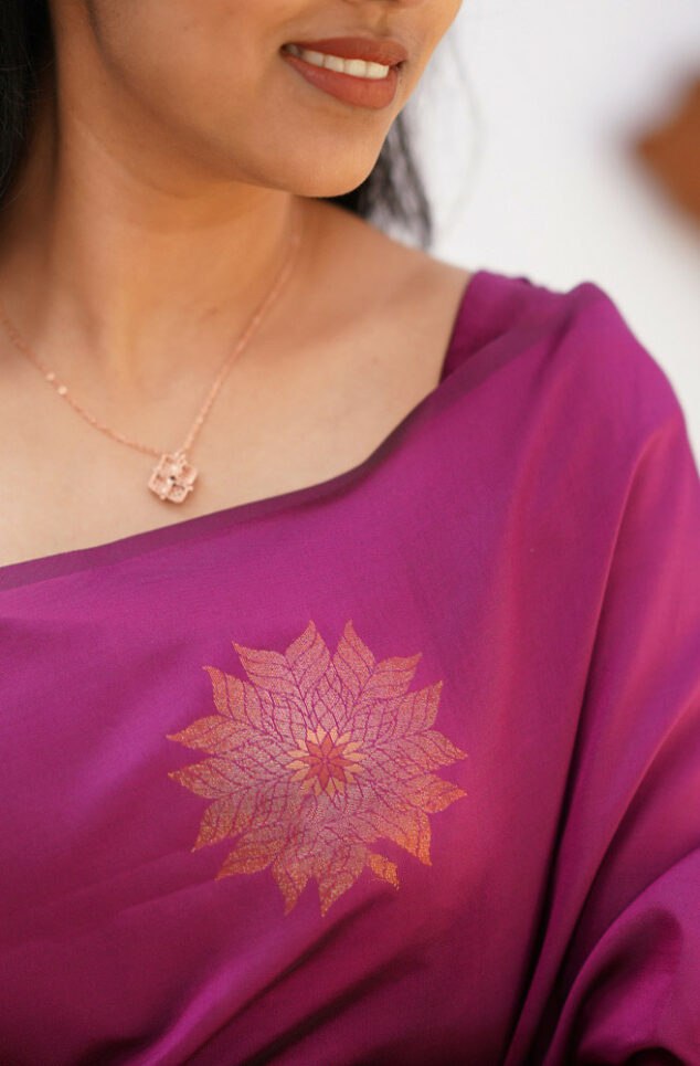 Invaluable Purple Soft Silk Saree With Unique Blouse Piece KP