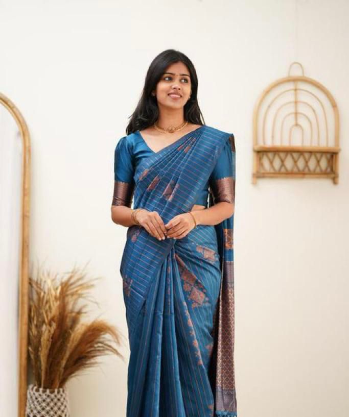 Buy Navy Blue Pure Zari Weaving Checks Mangalgiri Soft Silk Saree-UNM75615  Online at Unnatisilks.com|UNM75615