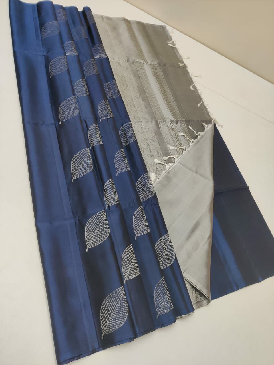 Eloquence Blue Soft Silk Saree With Breathtaking Blouse Piece KP Main image