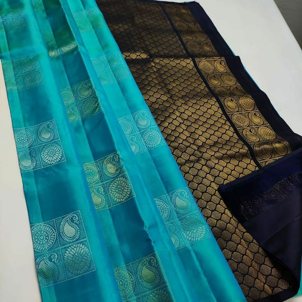 Exuberant Firozi Soft Silk Saree With Woebegone Blouse Piece KP Main image