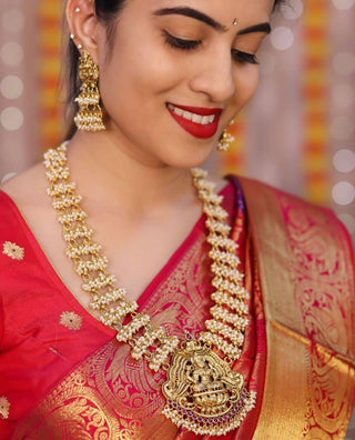 Blooming Red Soft Banarasi Silk Saree With Imbrication Blouse Piece KPR