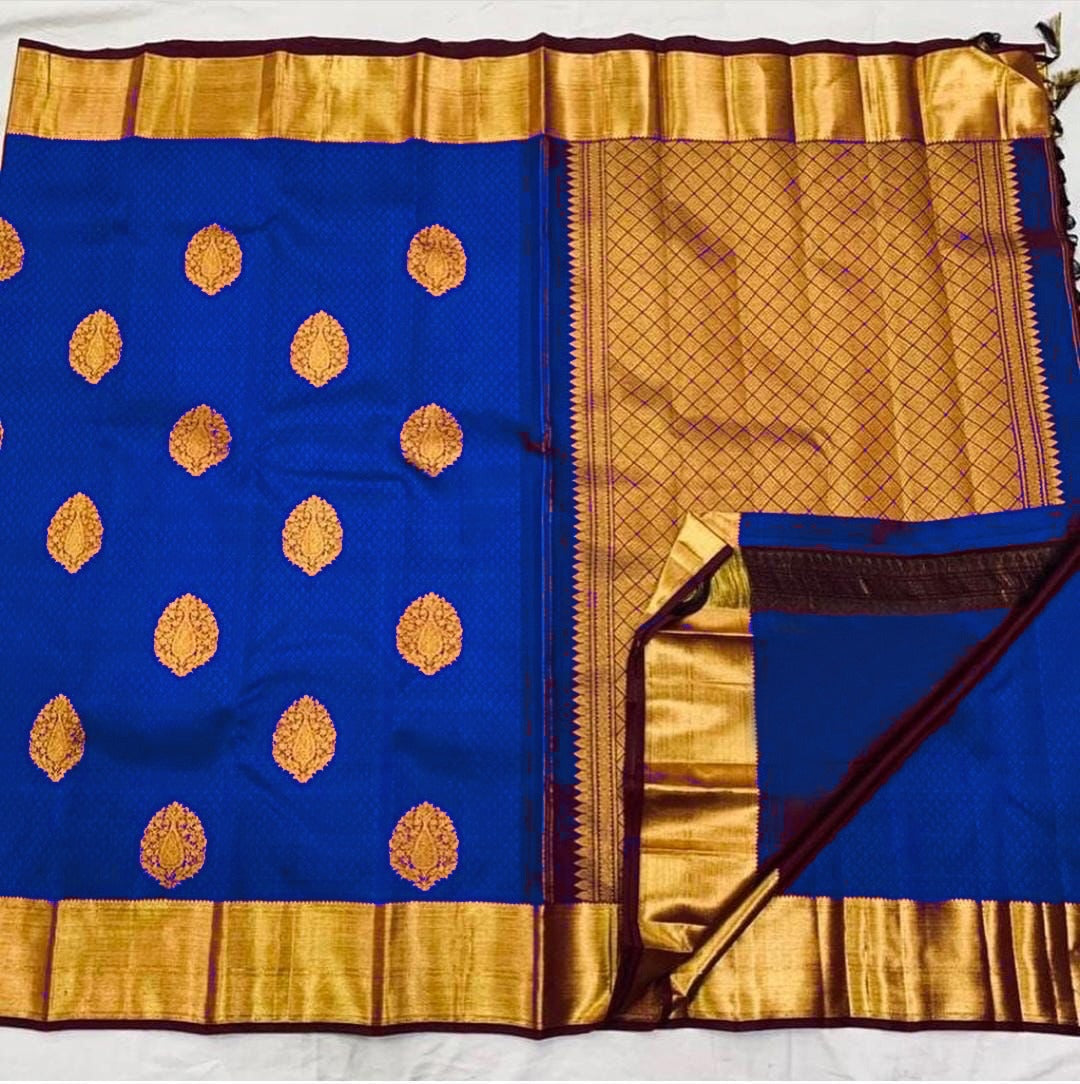 Trendy Royal Blue Soft Banarasi Silk Saree With Lissome Blouse Piece Secondary image