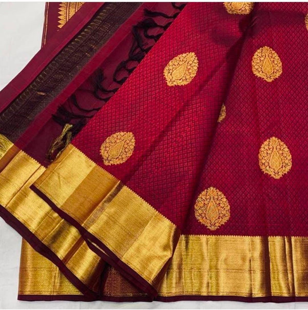 Blooming Maroon Soft Banarasi Silk Saree With Lissome Blouse Piece KPR