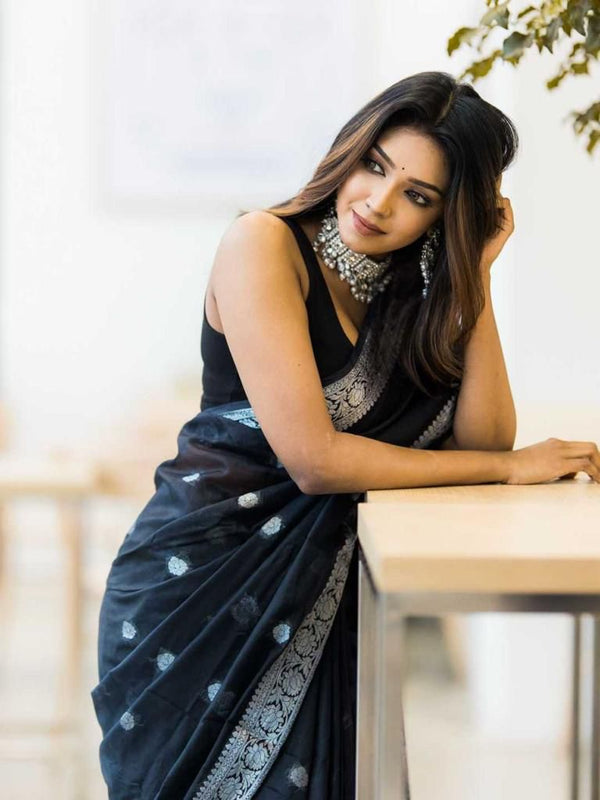Arresting Black Soft Silk Saree With Artistic Blouse Piece KPR